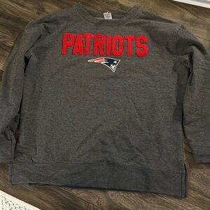 Women’s New England Patriots crew neck